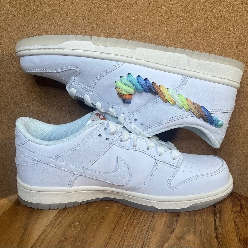 Nike
Dunks gs
Rainbow lace swoosh’ - Picture 8 of 12